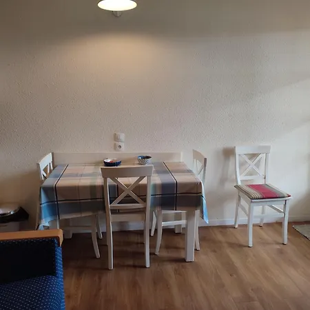 Soleillade 2 Adultes, 1 Enfant, N'est Pas Adapte Pour Les Moins De 3 Ans Et De 12 Ans Talmont-Saint-Hilaire